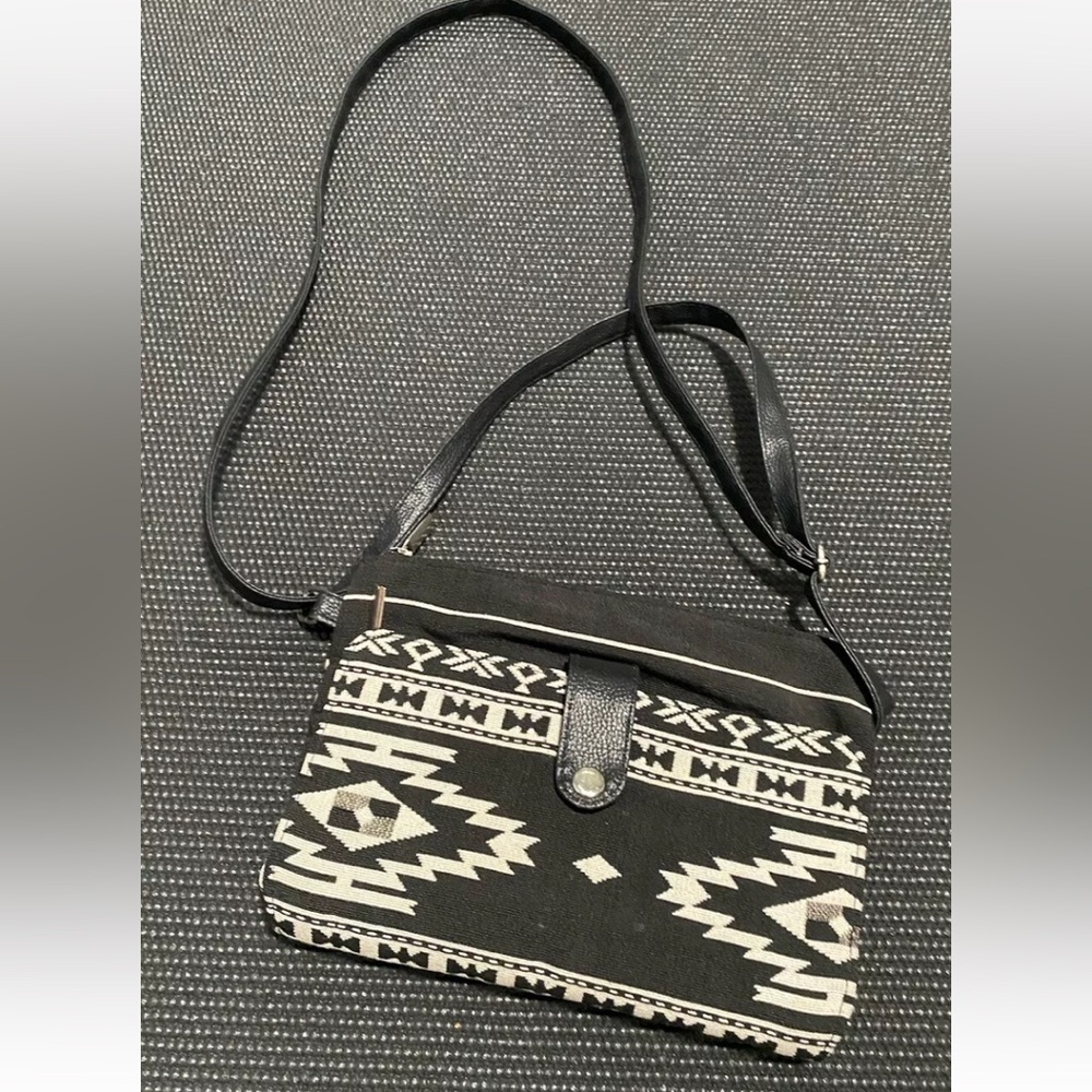 Canyon Sky Crossbody Purse 8.5" x 6" Southwest Tapestry Adjustable Strap Bag